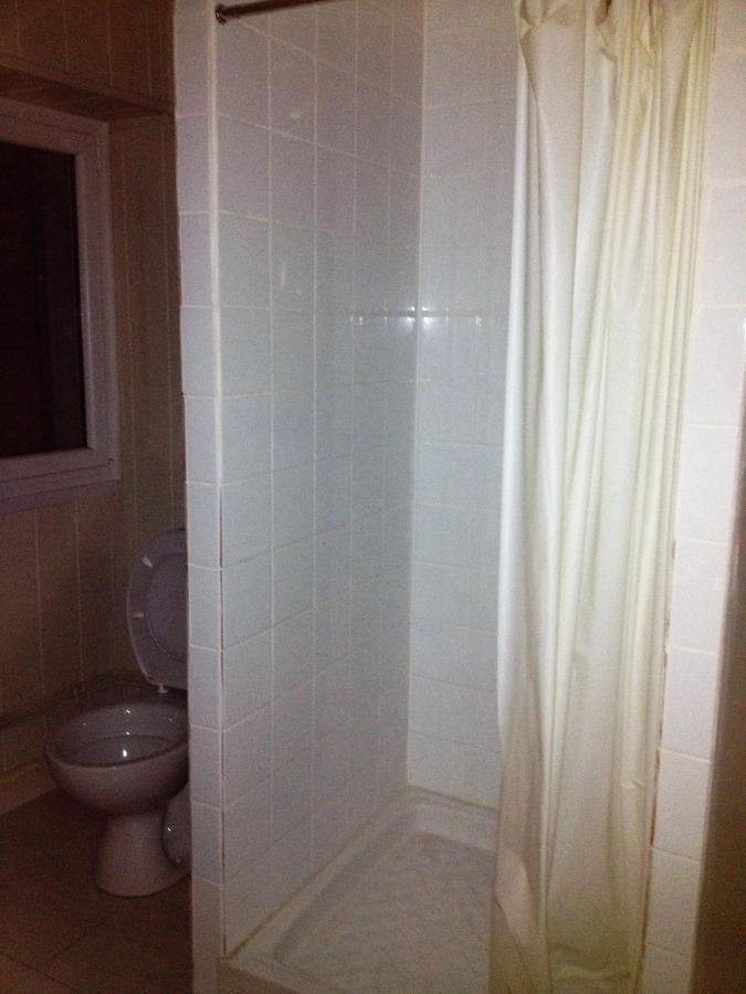 Hebergement Pour 2 Personnes,1 Chambres, Salon, Salle A Manger, Grand Garage Possibilite D'Un Lit 1 Personne Supplementaire Pour 15 Euros Sancoins 外观 照片